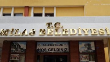 Milas Belediyesi’ne operasyon. Binaya giriş ve çıkışlar durduruldu
