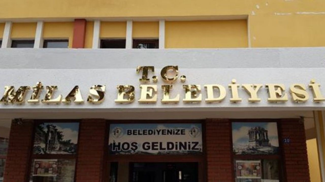 Milas Belediyesi’ne operasyon. Binaya giriş ve çıkışlar durduruldu
