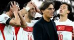Milliler yenildi, Montella’ya ateş püskürdüler. “Tazminat villalarla ödensin, utanıyorum”
