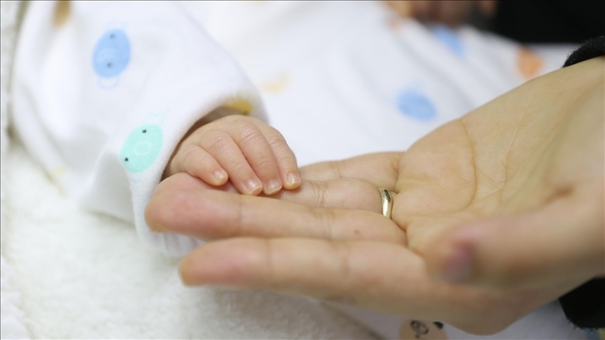 Milyonlarca doğum incelendi. Aşırı sıcaklar erken doğum riskini artırıyor