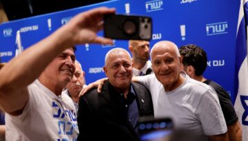 Netanyahu’nun en büyük rakibi Gadi Eisenkot kimdir?