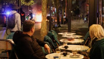 Otel rezervasyonları eriyor. Turistler Fransa’dan kaçıyor