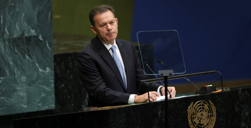 Portekiz’de Cristiano Ronaldo için “onurlu bir veda” isteniyor