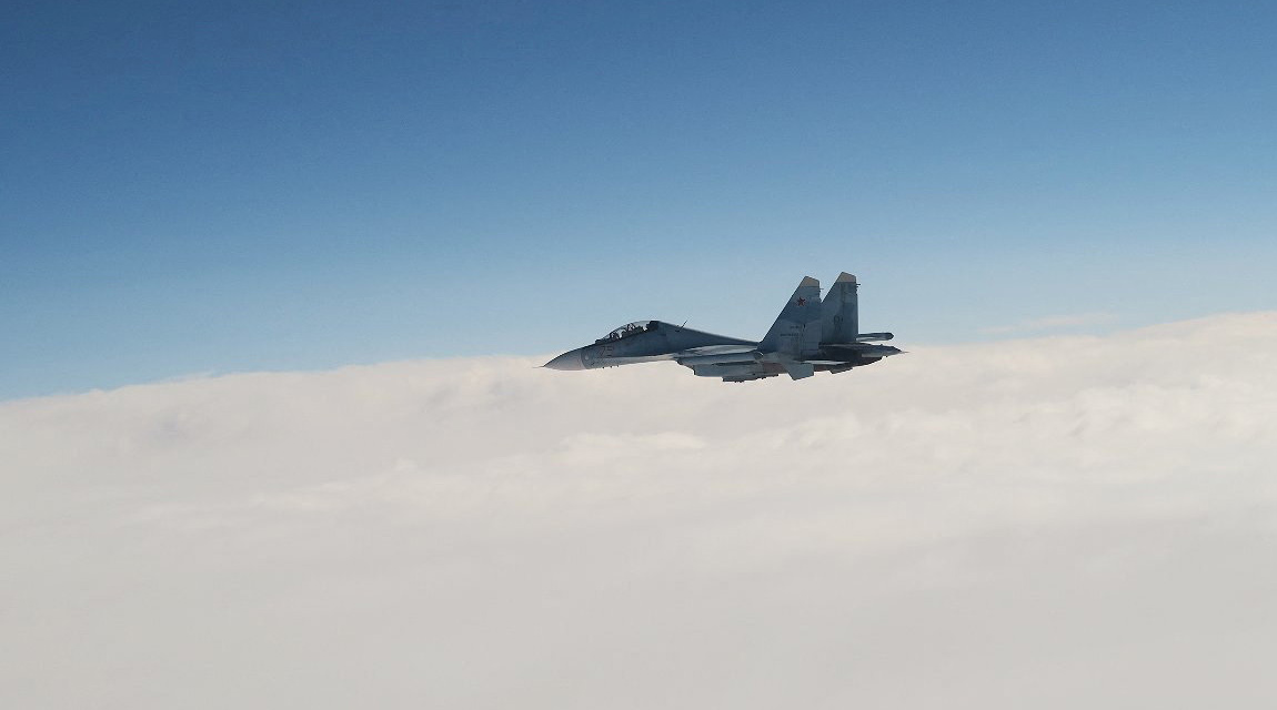 Rusya’ya ait Su-30 savaş uçağı Kaliningrad’da düştü