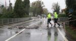 Sağanak yağış köprüyü vurdu: Çökme tehlikesi nedeniyle trafiğe kapatıldı