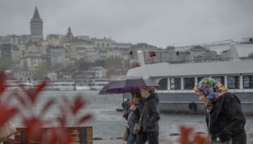 Sıcaklık düşüyor, kuvvetli sağanak geliyor. İstanbul’da akşam saatlerine dikkat