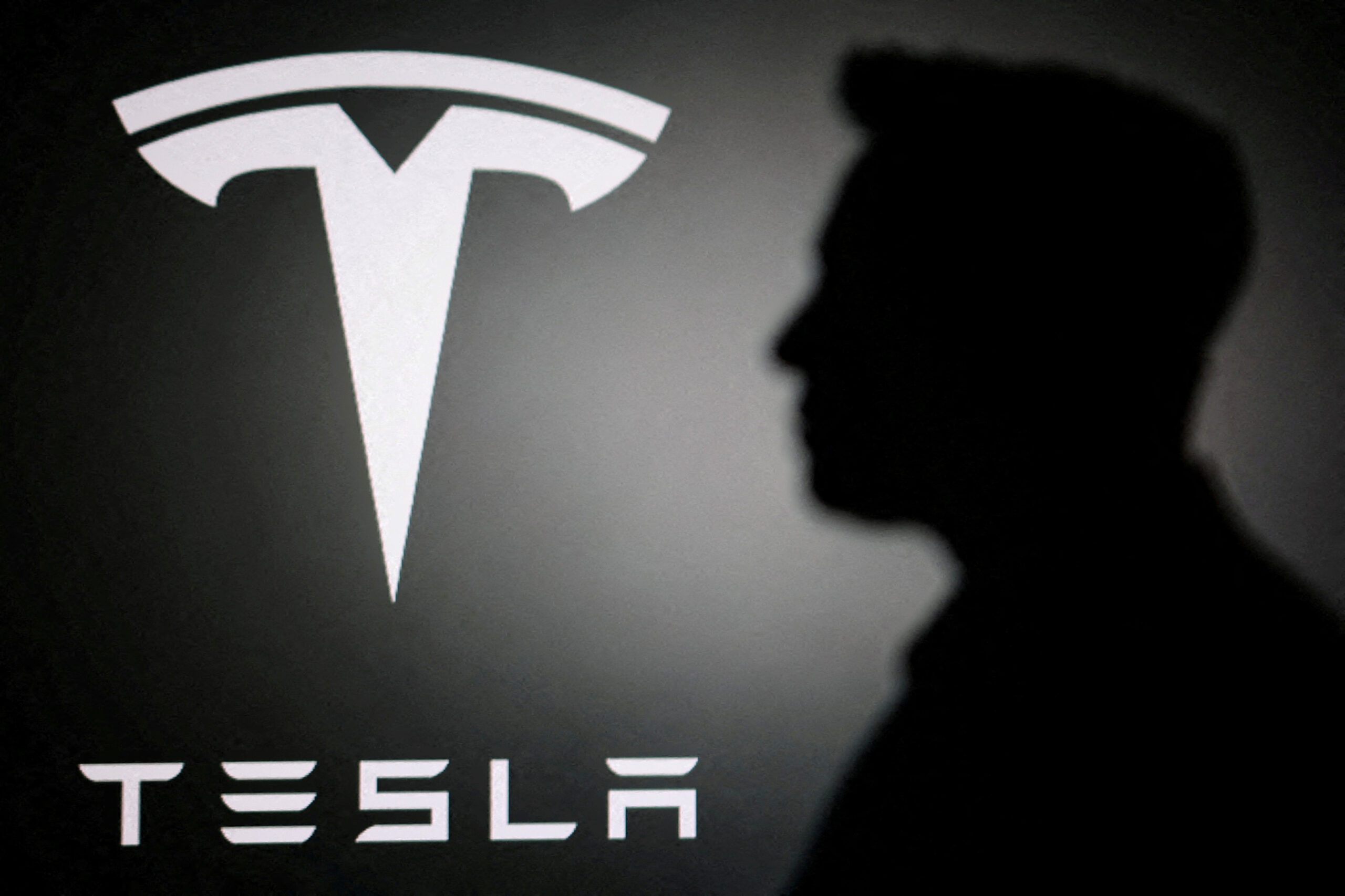 SpaceX ve Tesla birleşiyor mu? Elon Musk: İyi bir fikir olacağını düşünüyorum