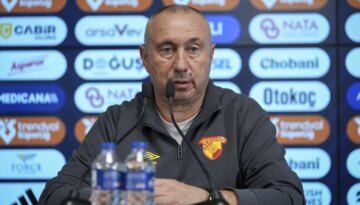 Stoilov: İlk yarıda rakibe gereğinden fazla saygı gösterdik