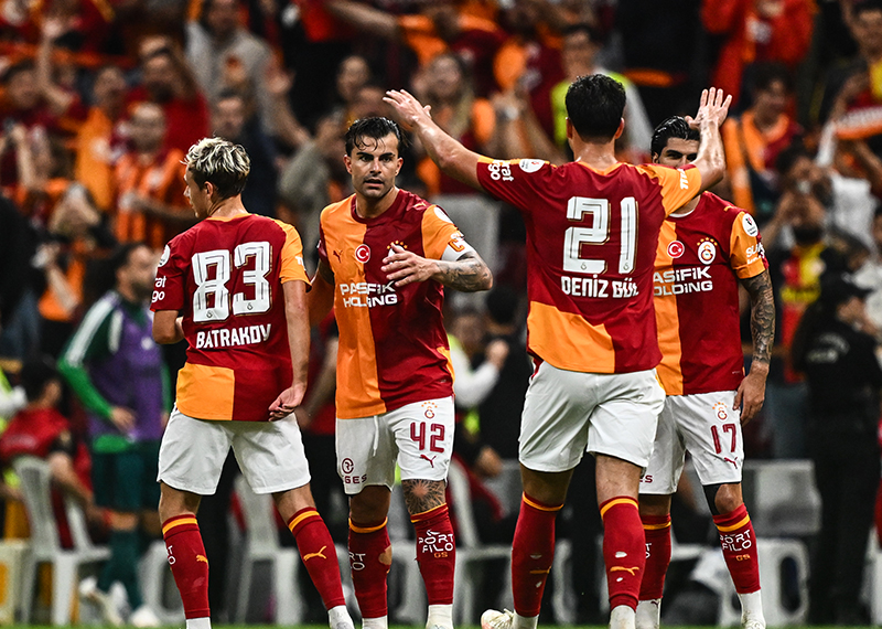 Süper Lig geri döndü. Galatasaray’ın konuğu namağlup Kasımpaşa
