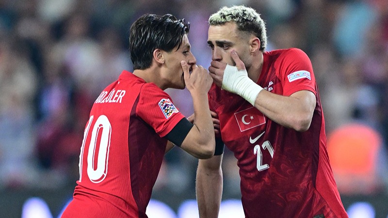 TFF açıkladı, iki futbolcu A Milli Takım kampından ayrıldı