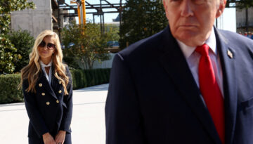 Trump’ın sözcüsü görevden alındı. Yalnızca 5 gün görevde kalabildi