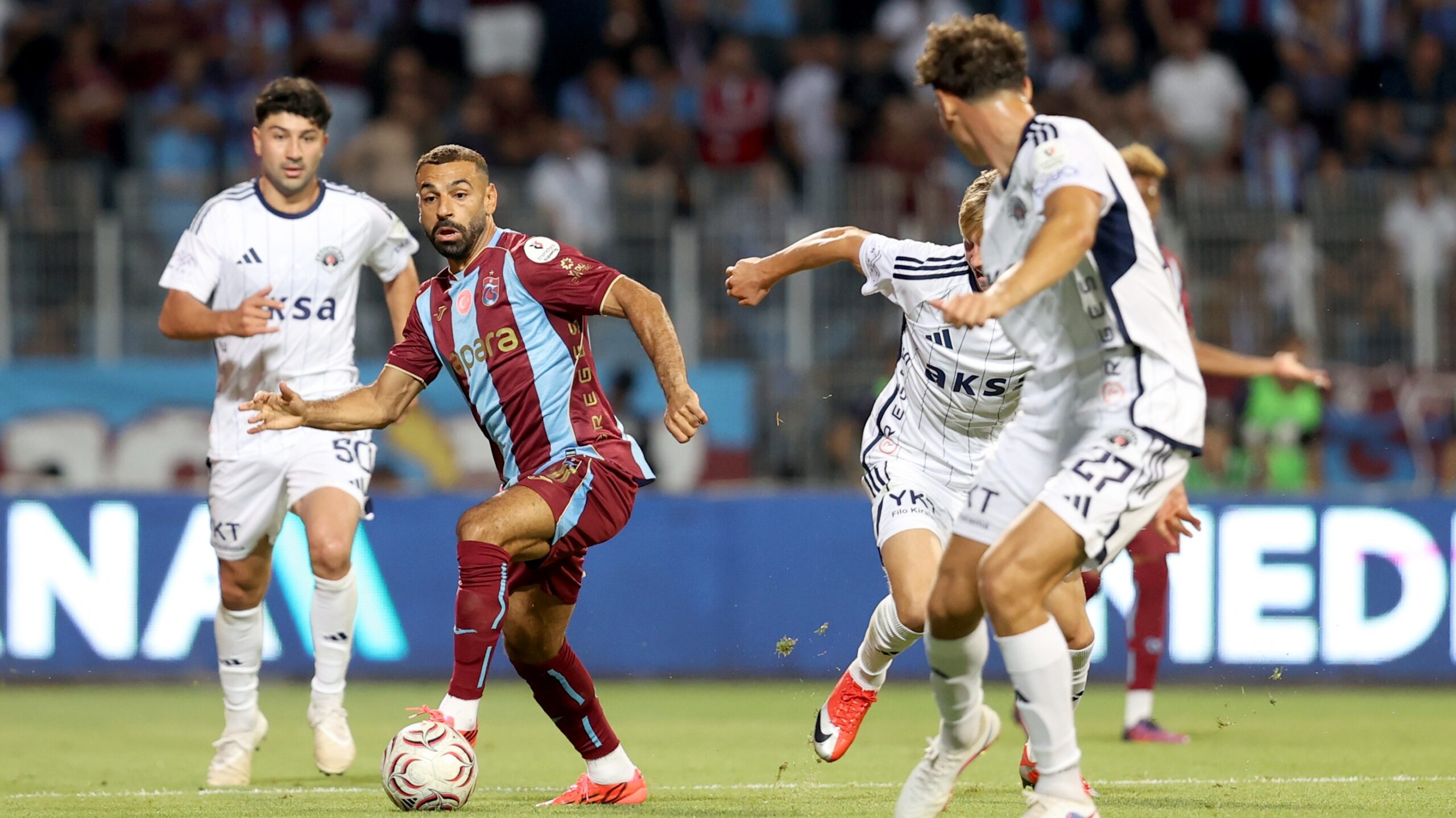 UEFA Konferans Ligi heyecanı. Trabzonspor-Hearts maçı