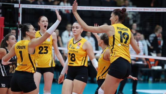 VakıfBank’tan Eczacıbaşı karşısında muhteşem geri dönüş